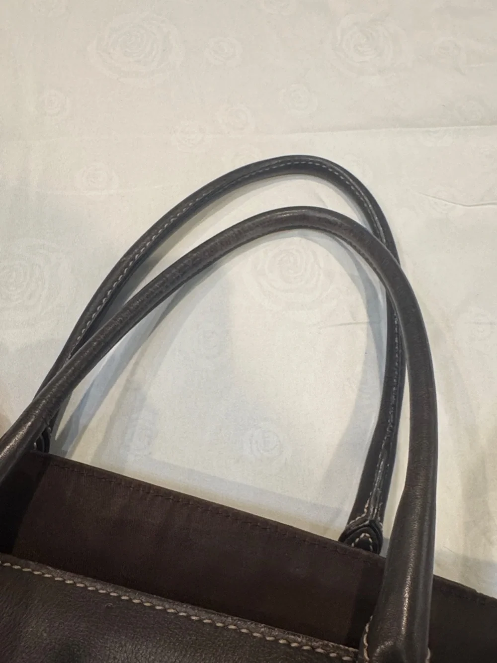 Authentic Gucci Brown GG Supreme Canvas Satchel with Dark Brown Leather Trim - Picture 9 of 14